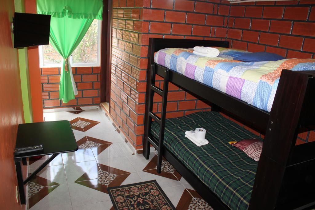 Hostel Sendero De Volcanes Latacunga Zewnętrze zdjęcie