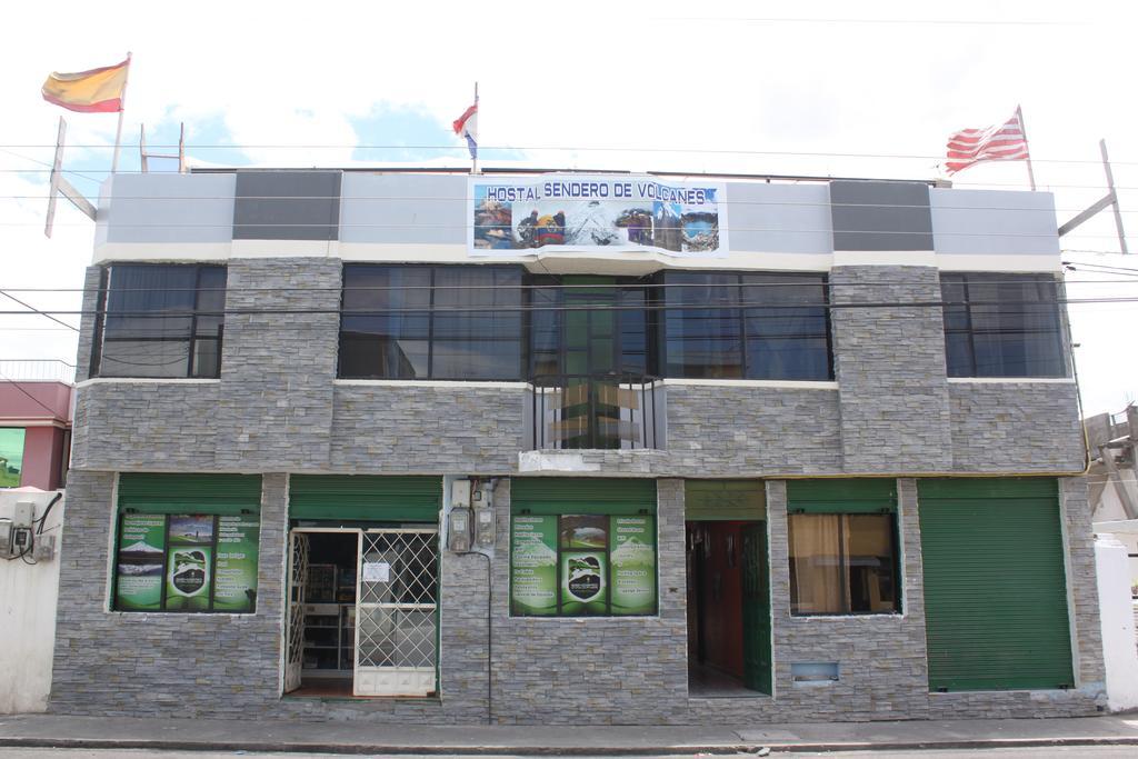 Hostel Sendero De Volcanes Latacunga Zewnętrze zdjęcie