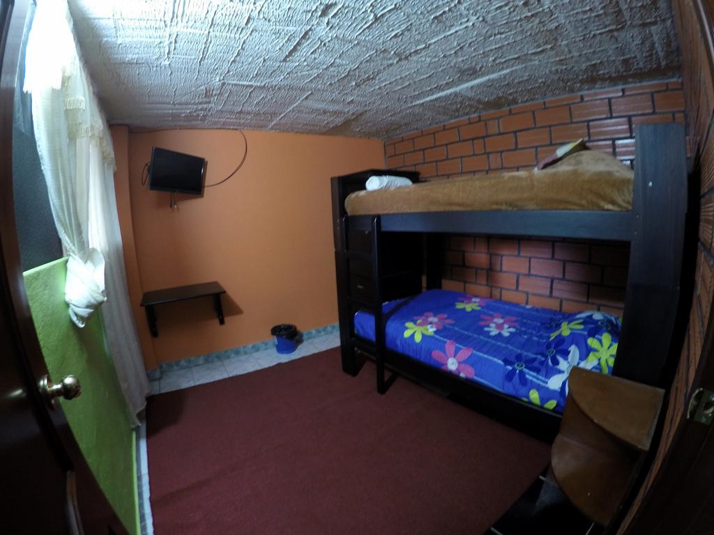 Hostel Sendero De Volcanes Latacunga Zewnętrze zdjęcie