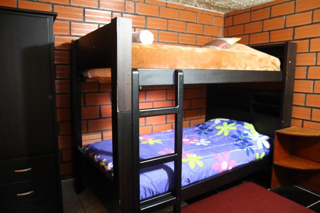 Hostel Sendero De Volcanes Latacunga Zewnętrze zdjęcie